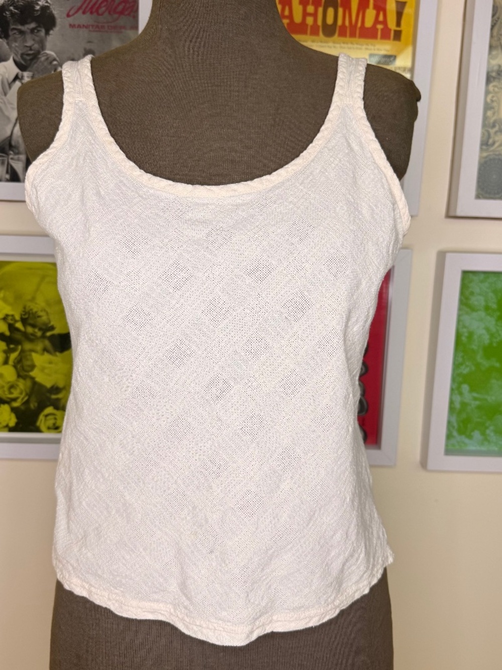 Vintage 90s White Textured Cami Top – Minimalist Summer Lightweight Staple